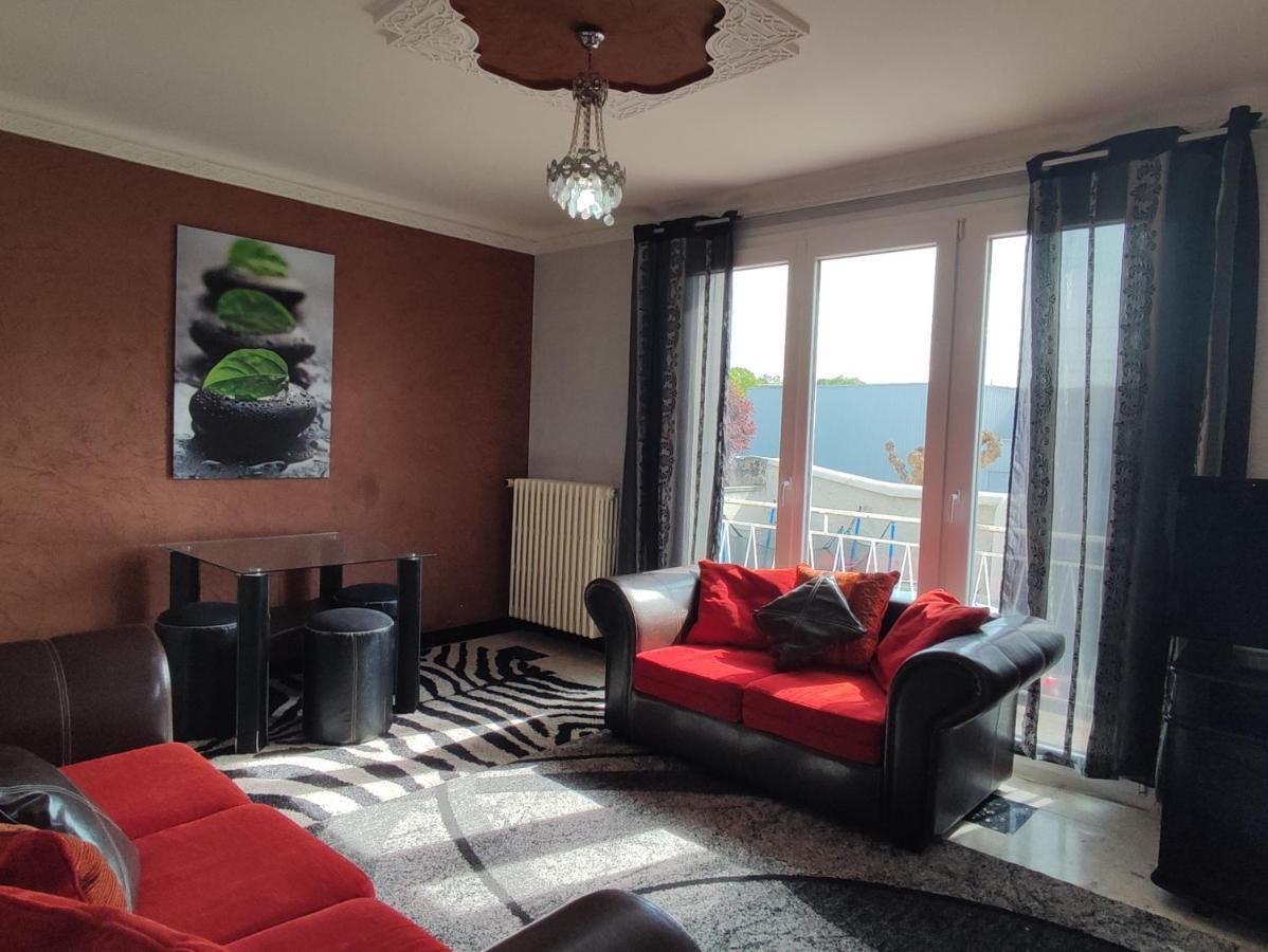 Agréable appartement familial avec Jardin Blois Extérieur photo