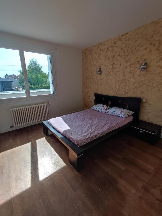 Agréable appartement familial avec Jardin Blois Extérieur photo