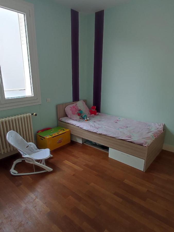 Agréable appartement familial avec Jardin Blois Extérieur photo