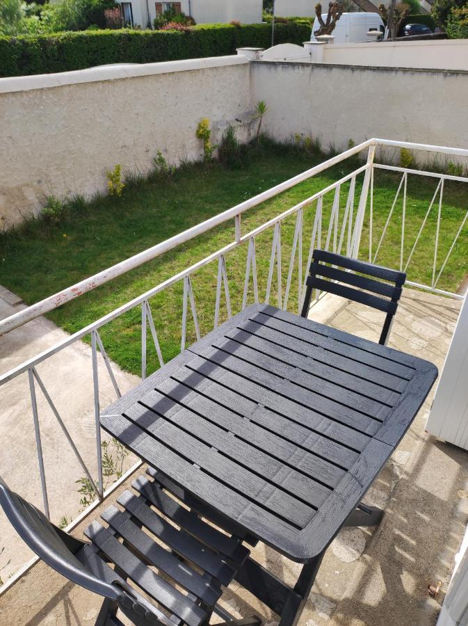 Agréable appartement familial avec Jardin Blois Extérieur photo